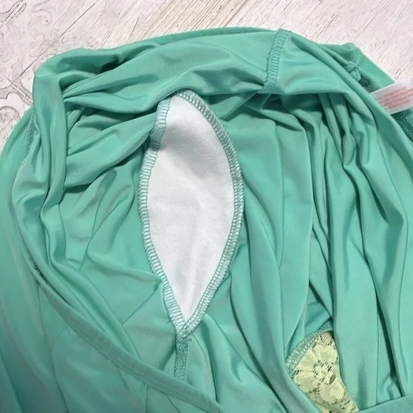 UnderSummer slip shorts size 2X in green with lace trim - Picture 6 of 6